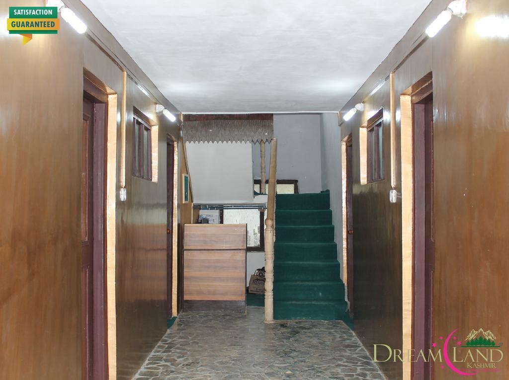 Dreamland Kashmir Cottage Pahalgām Exteriör bild
