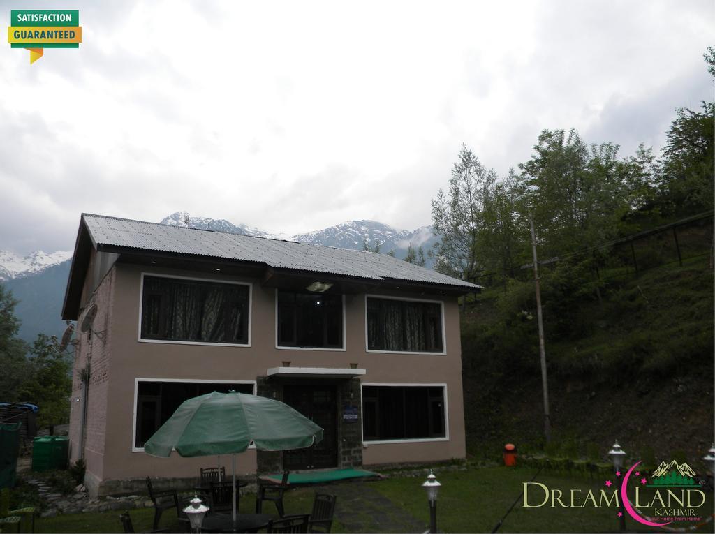 Dreamland Kashmir Cottage Pahalgām Exteriör bild